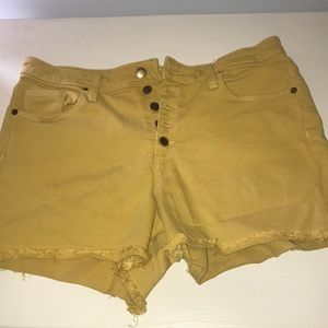 Super cute mustard yellow denim shorts! Size 12 universal threads brand